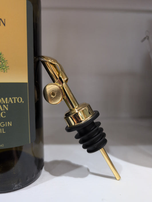 Olive oil and vinegar dispenser with lid