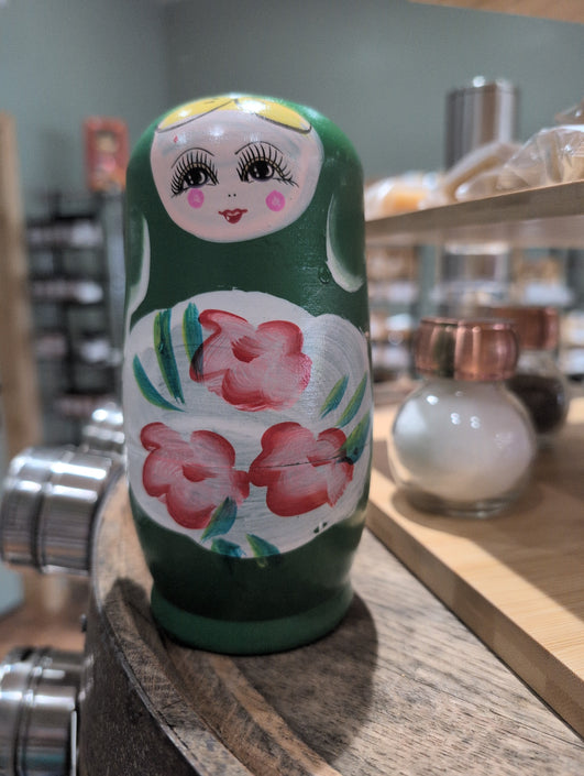 Nesting dolls - 7 layers - Green