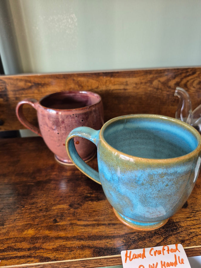 Hand crafted mug with handle